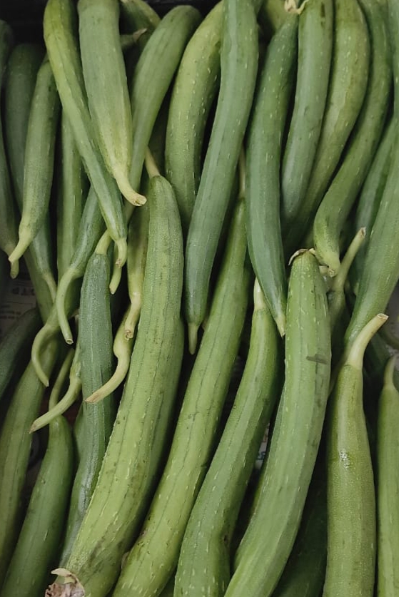 Sponge gourd (Tori) 500Gm